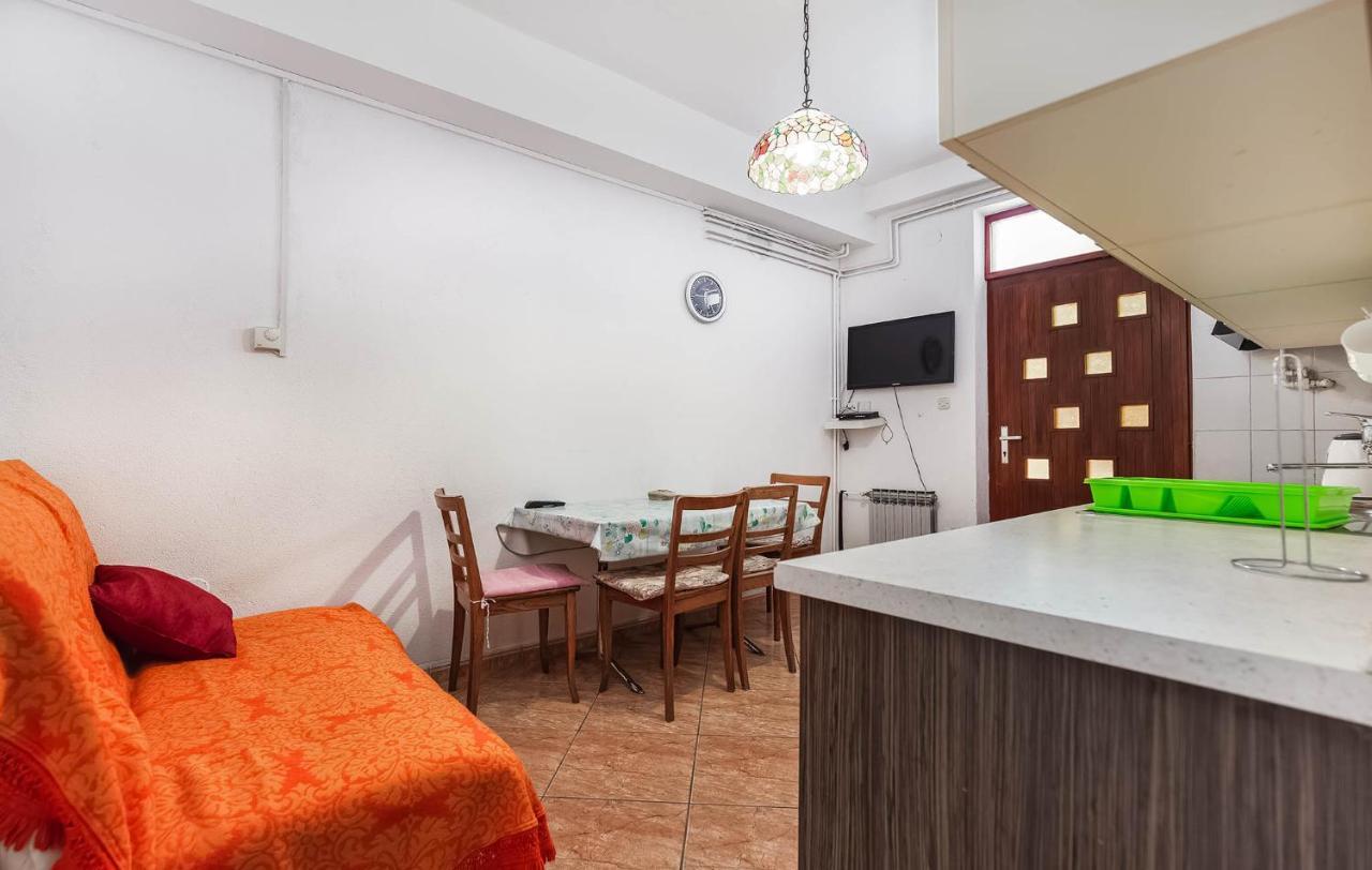 Jure Apartment Porec Exterior photo