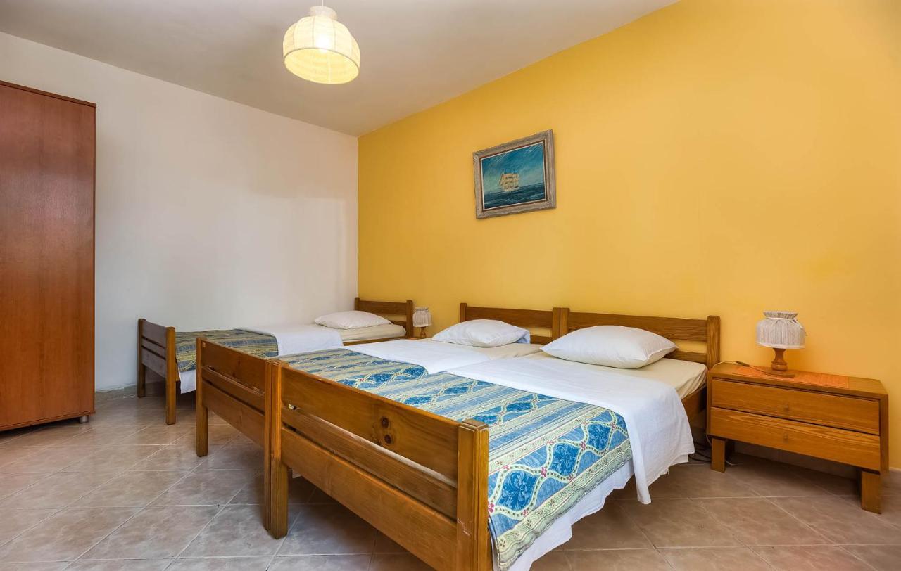 Jure Apartment Porec Exterior photo