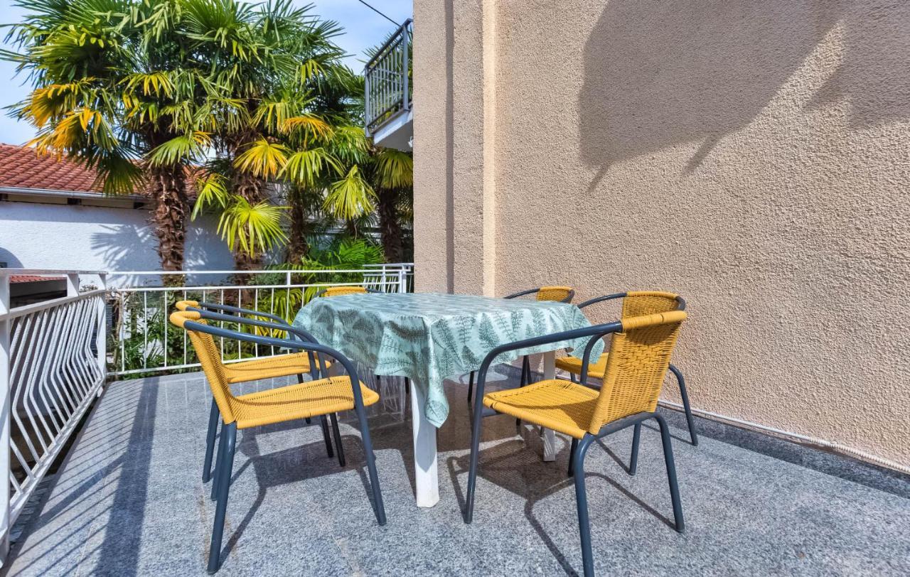 Jure Apartment Porec Exterior photo