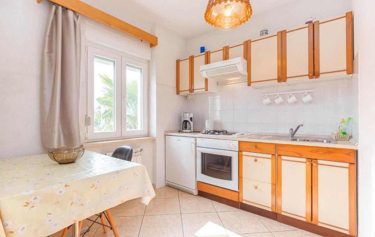 Jure Apartment Porec Exterior photo