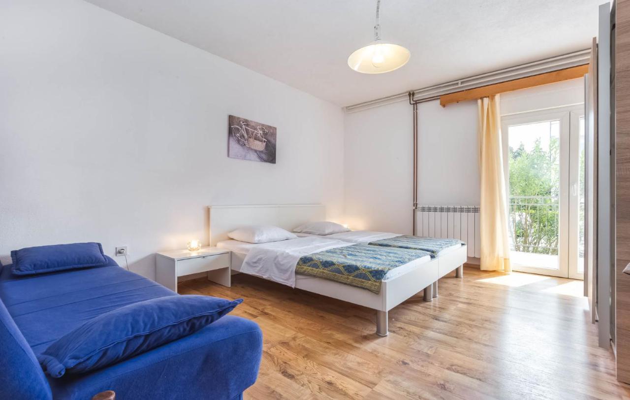 Jure Apartment Porec Exterior photo