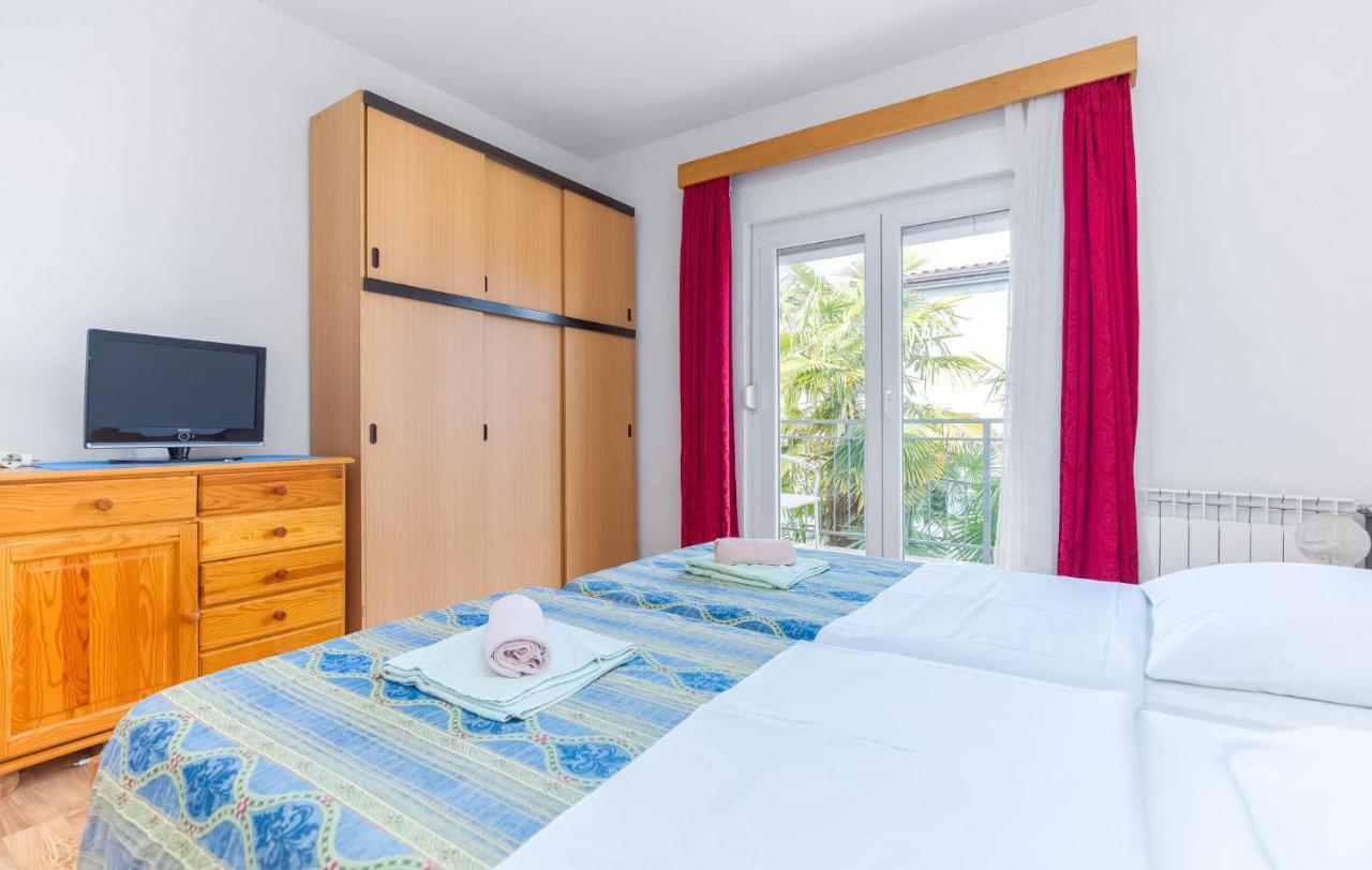 Jure Apartment Porec Exterior photo